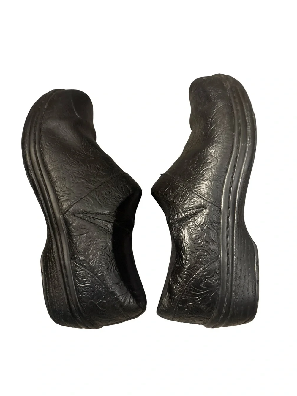Women’s Black Slip-On Leather Boho Gorpcore Slip Resistant Clogs Size 7.5